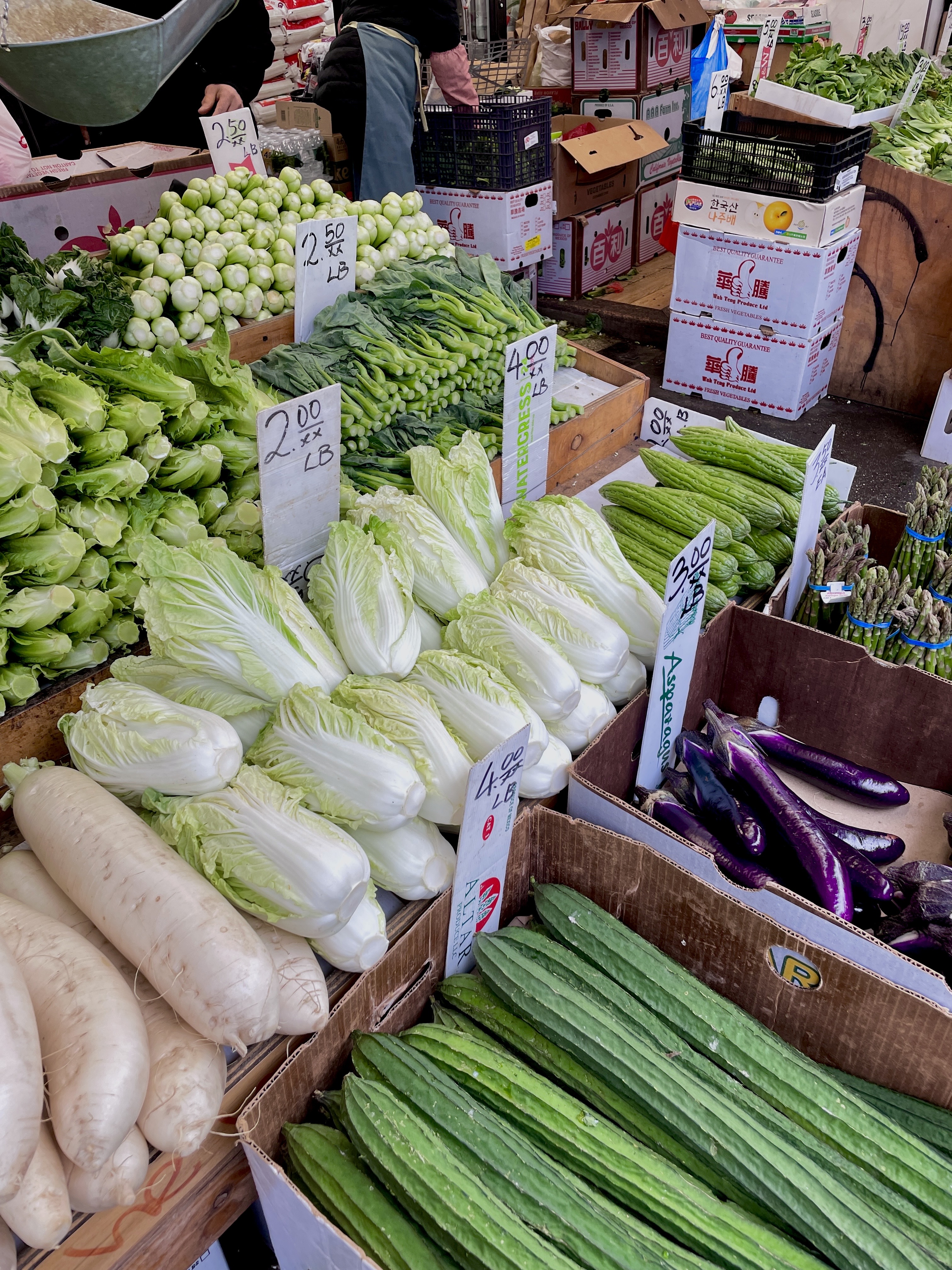 chinatown veggie stand