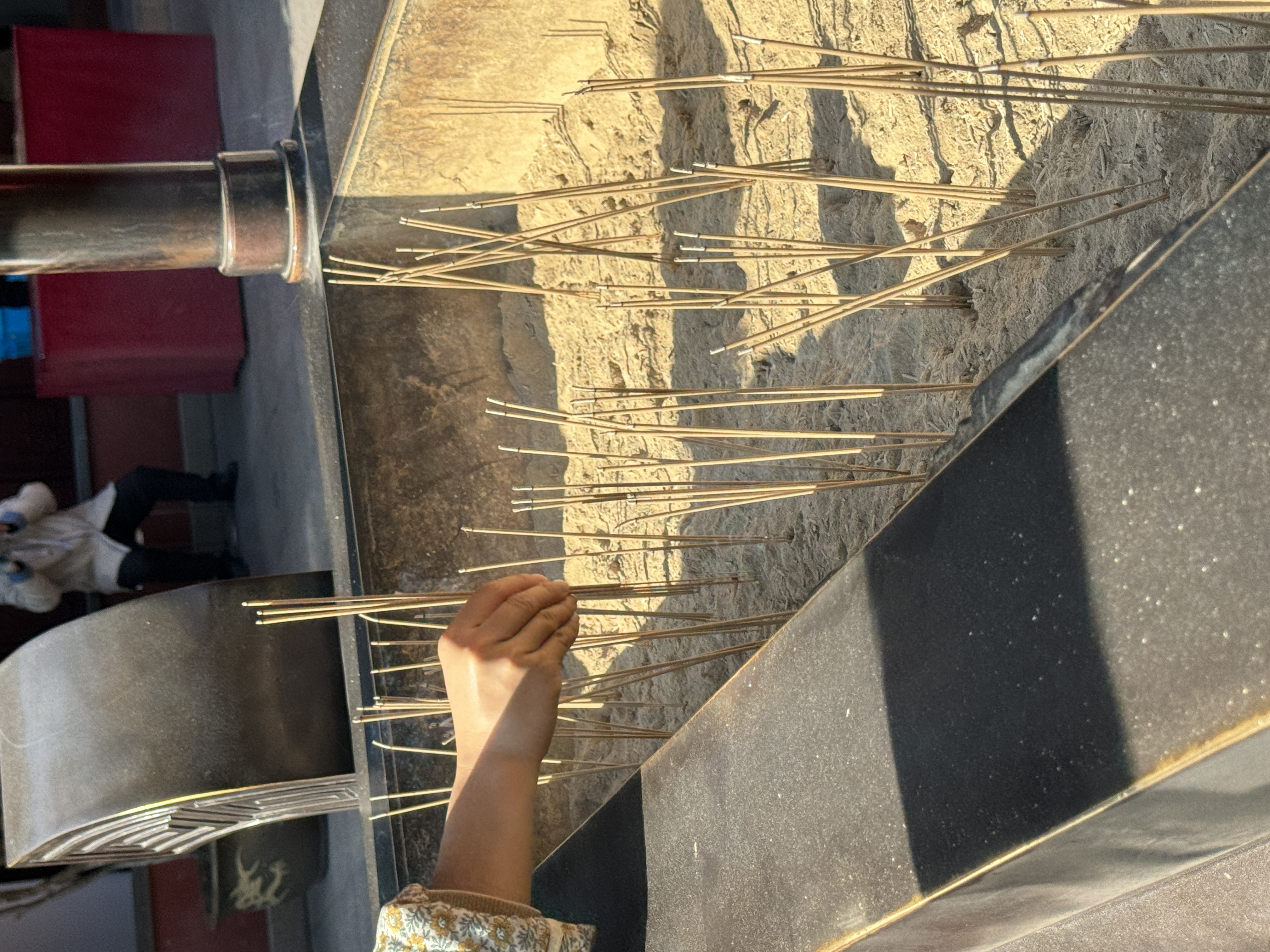 Thousand Tree Mall at night